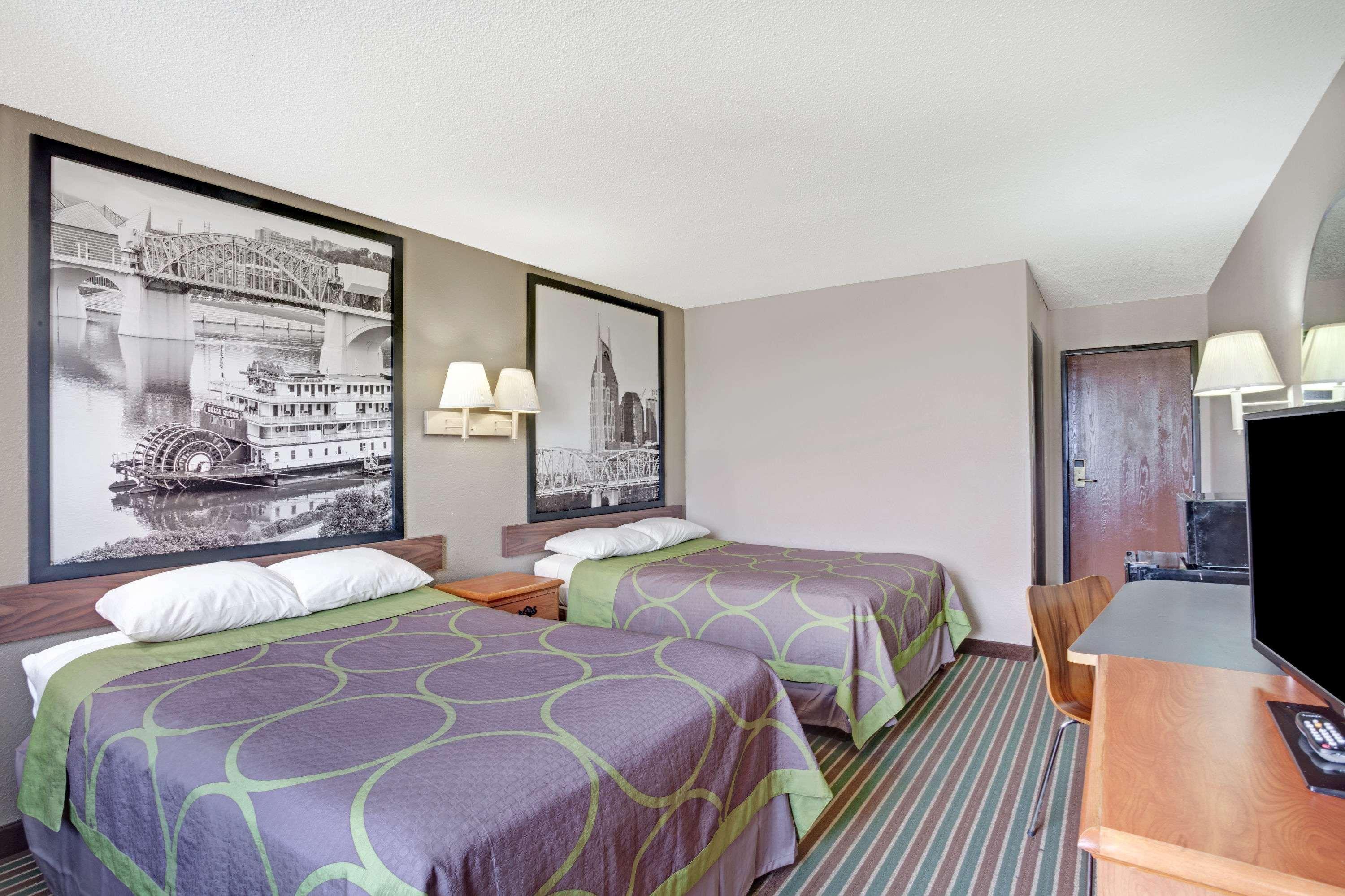 Super 8 By Wyndham Nashville/ Dntn/ Opryland Area Extérieur photo
