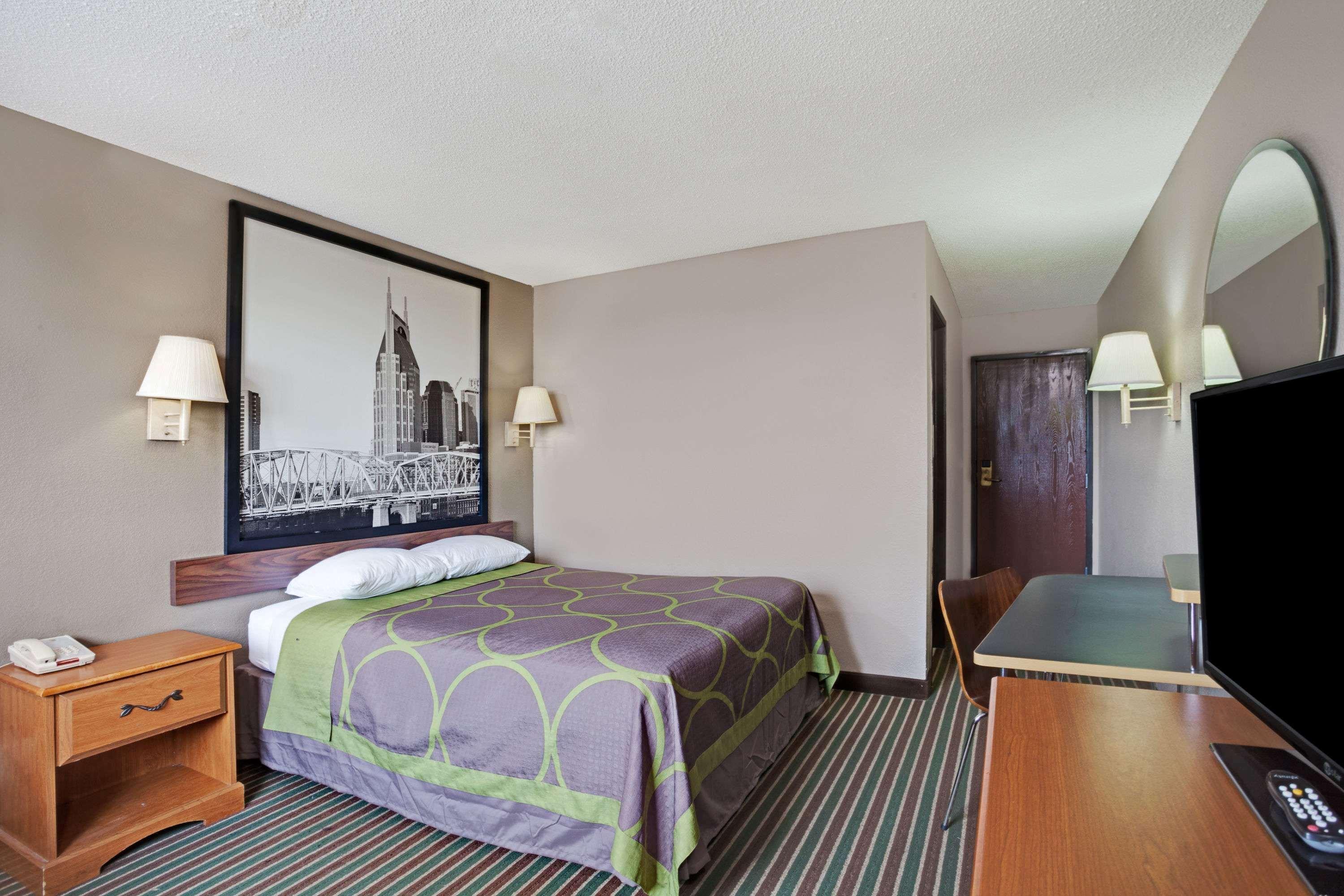 Super 8 By Wyndham Nashville/ Dntn/ Opryland Area Extérieur photo